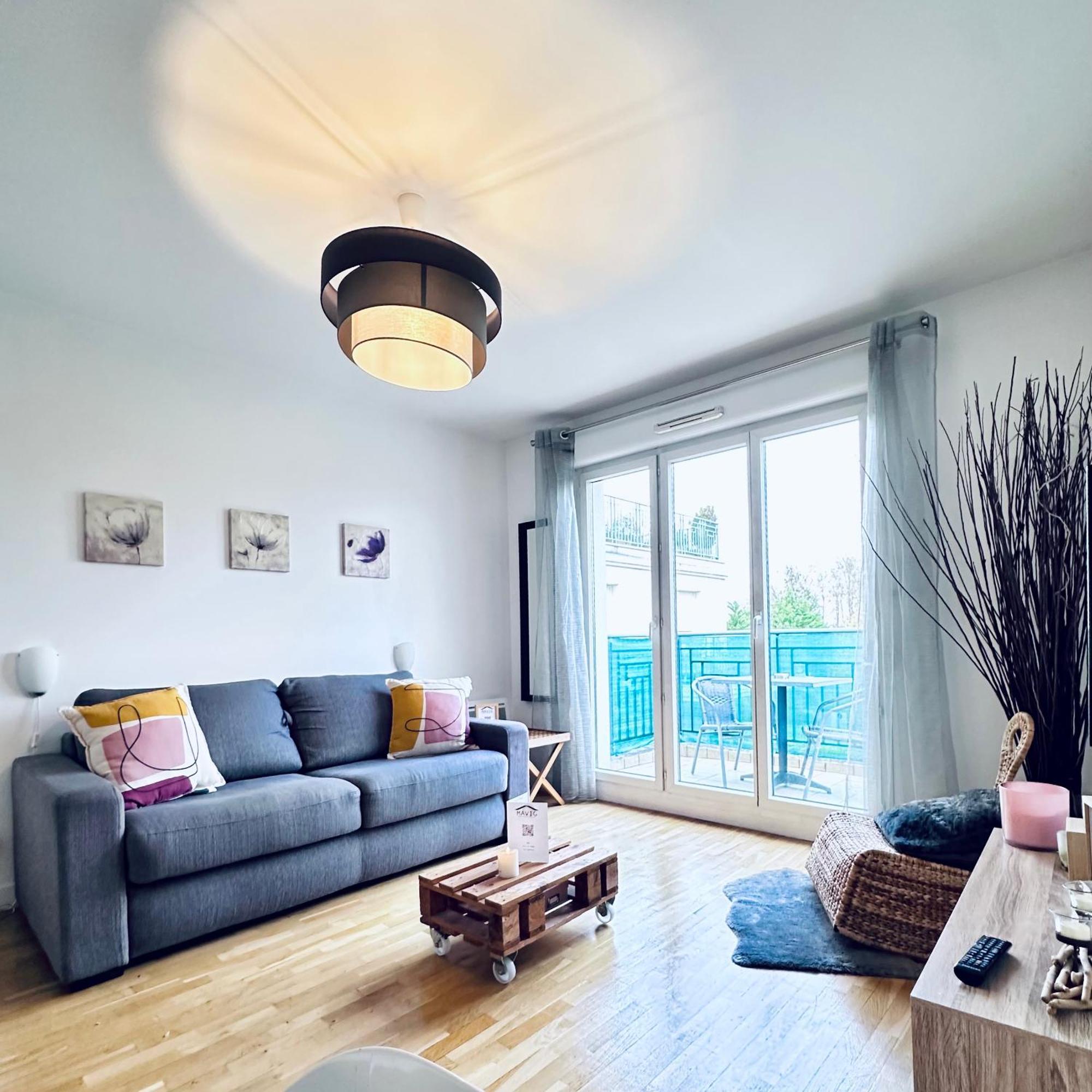 Sweet Apartment In Front Of Disneyland'S Castel มองต์เตฮวา ภายนอก รูปภาพ